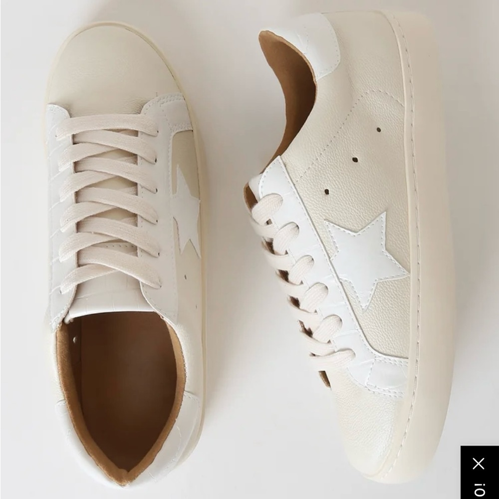 Lulus Landry Sneaker